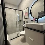 Mala Praha Experience In The Center Of Aparthotel 4*