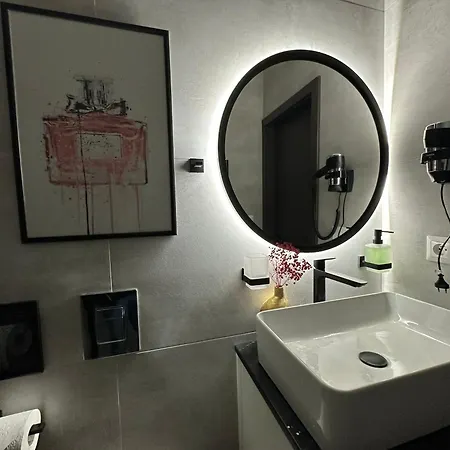 Mala Praha Experience In The Center Of Apartmanhotel 3*