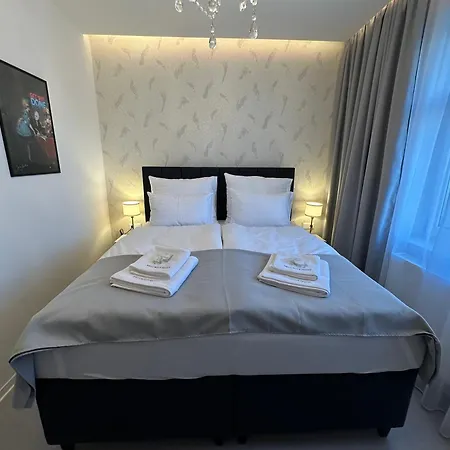 Apartmanhotel Mala Praha Experience In The Center Of