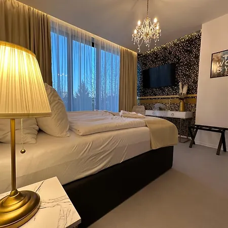 Mala Praha Experience In The Center Of Lejlighedshotel 3*