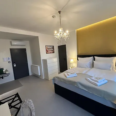 Apartmanhotel Mala Praha Experience In The Center Of