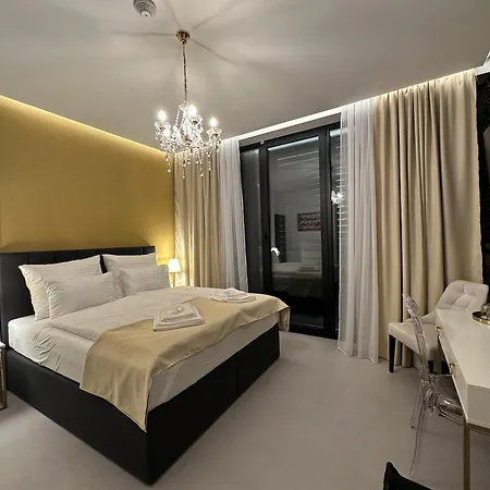 Mala Praha Experience In The Center Of