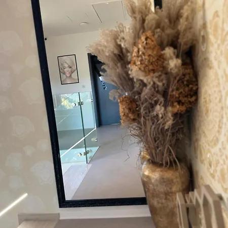 Aparthotel Mala Praha Experience In The Center Of *