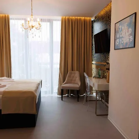 Mala Praha Experience In The Center Of 4*