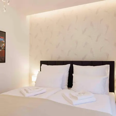 Aparthotel Mala Praha Experience In The Center Of Žilina