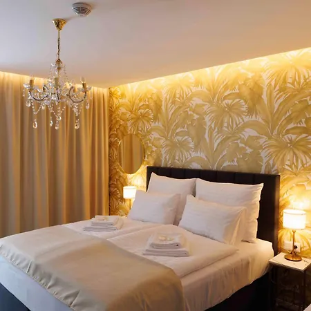 Mala Praha Experience In The Center Of 3*